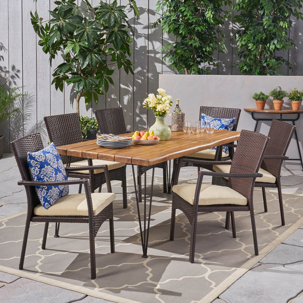 Patio Dining Set - NH835703